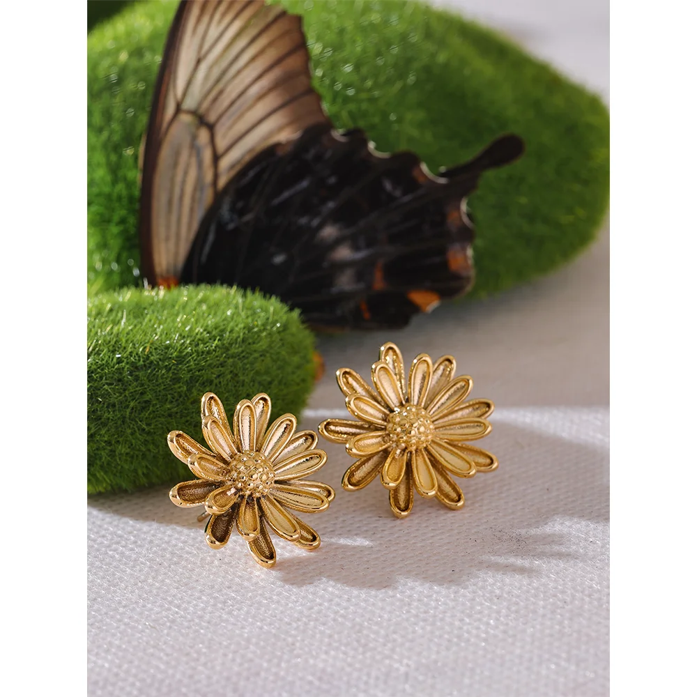 Chrysanthemum Flower Stud Earrings