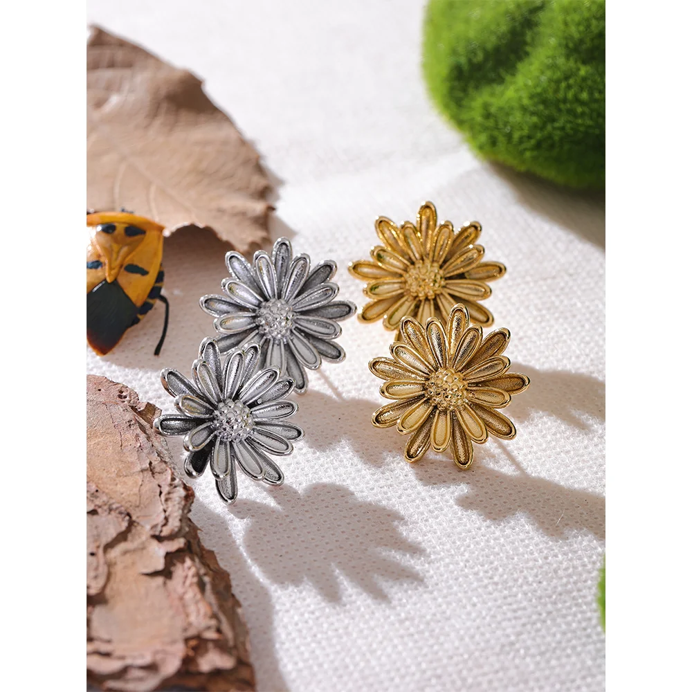 Chrysanthemum Flower Stud Earrings