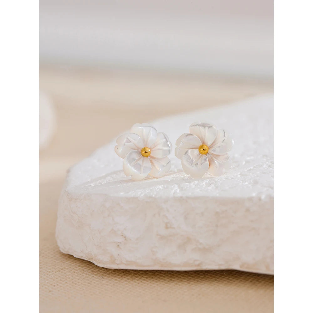 Natural Shell Flower Earrings